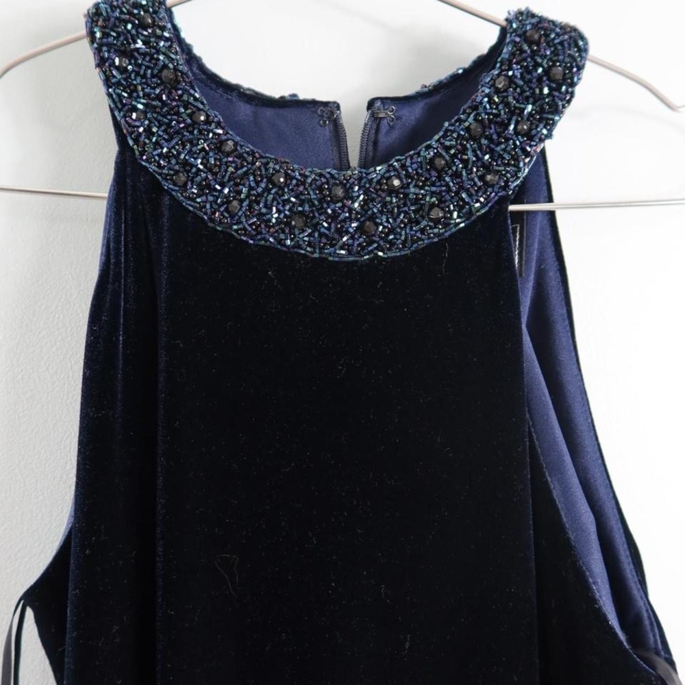 Navy velvet 80s‎ dress with sequin collar and back zipper dress